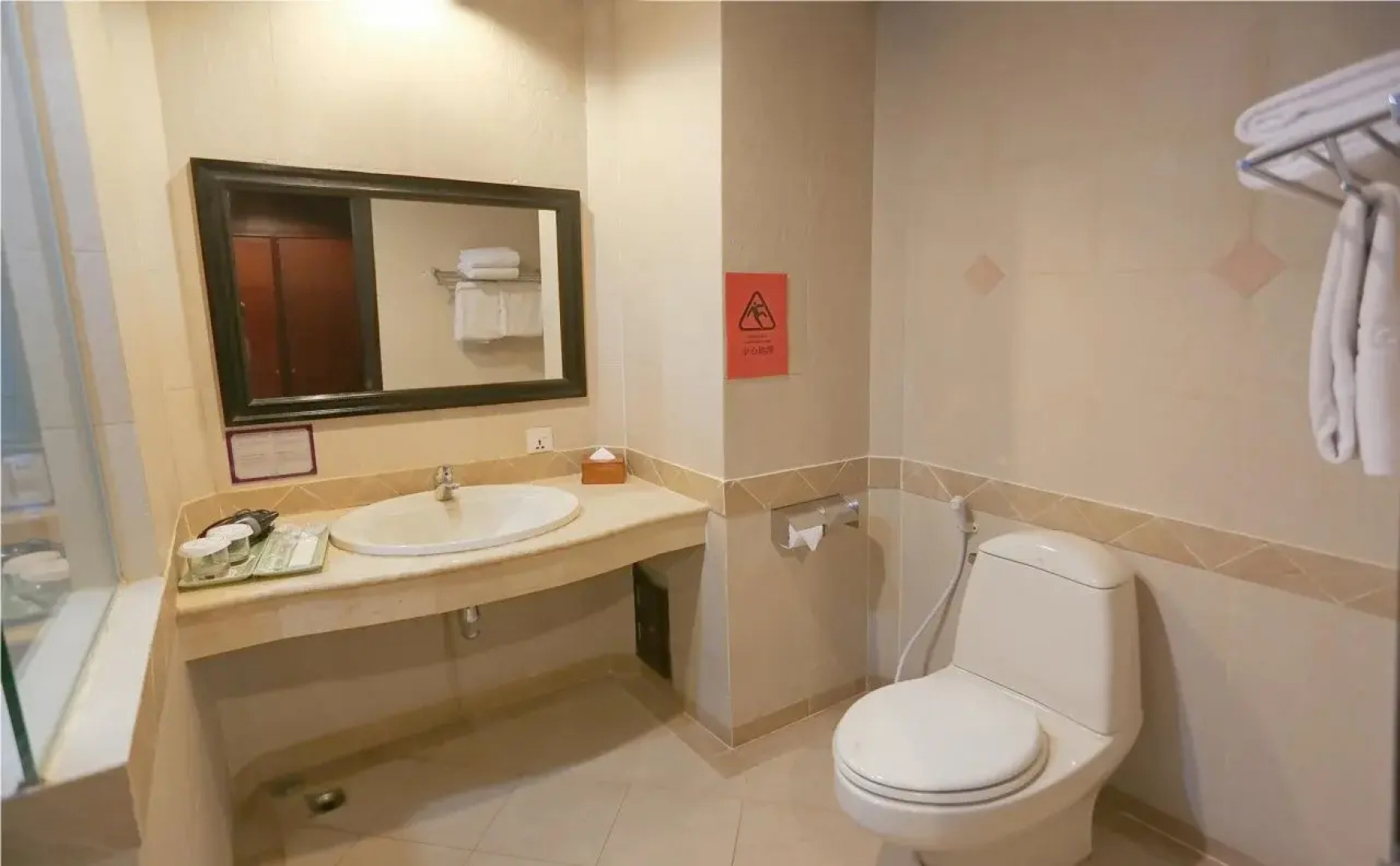 Grand Sunset Angkor Hotel