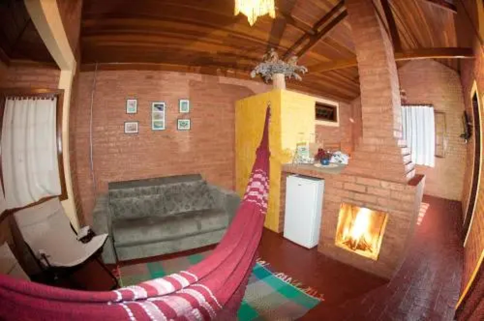 Pousada Candeias Ltda