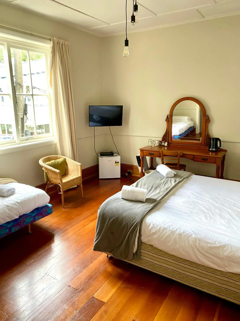 Shepherds Arms Hotel