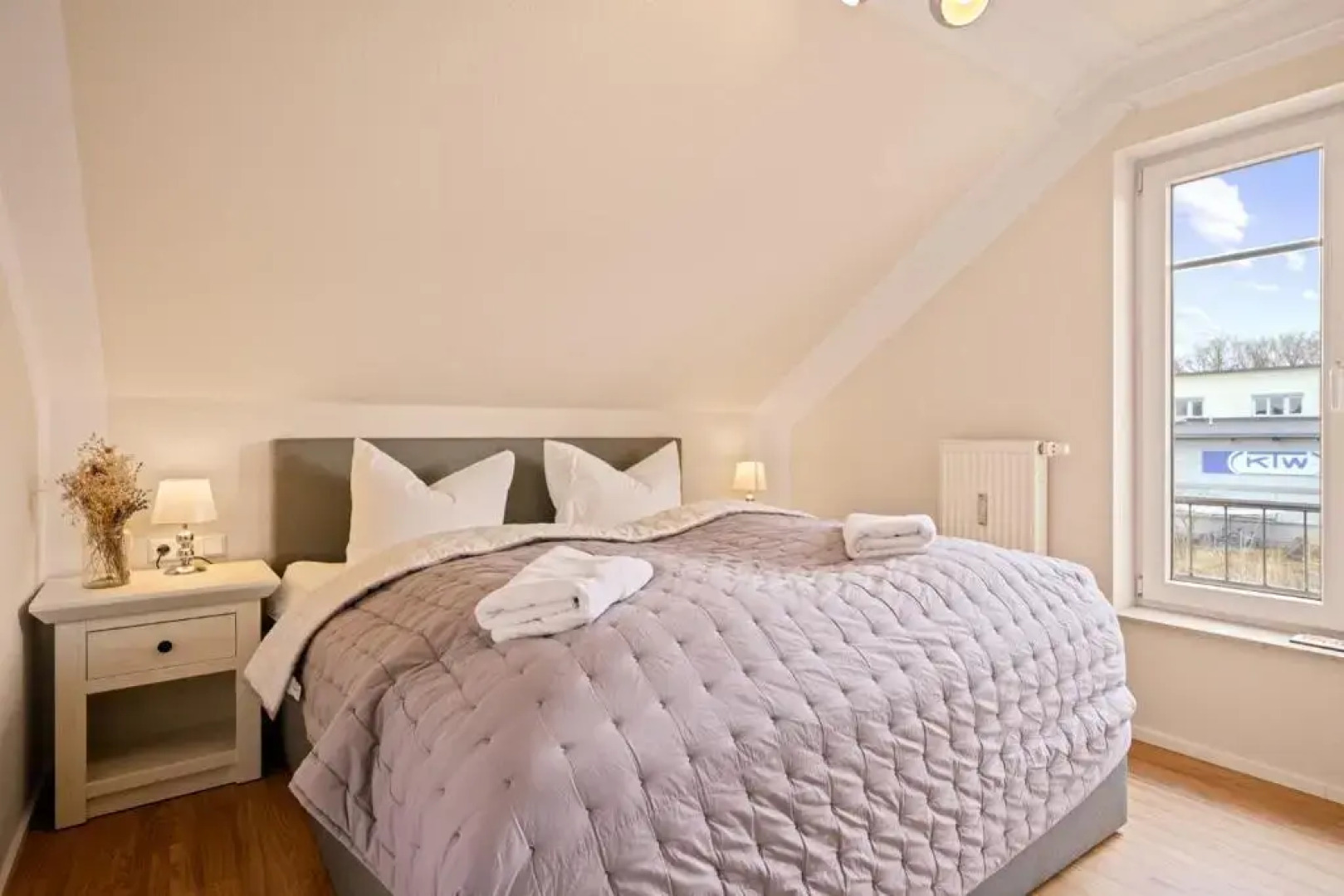 Wohlfühl-Apartment Irisblüte mit Privatstrand