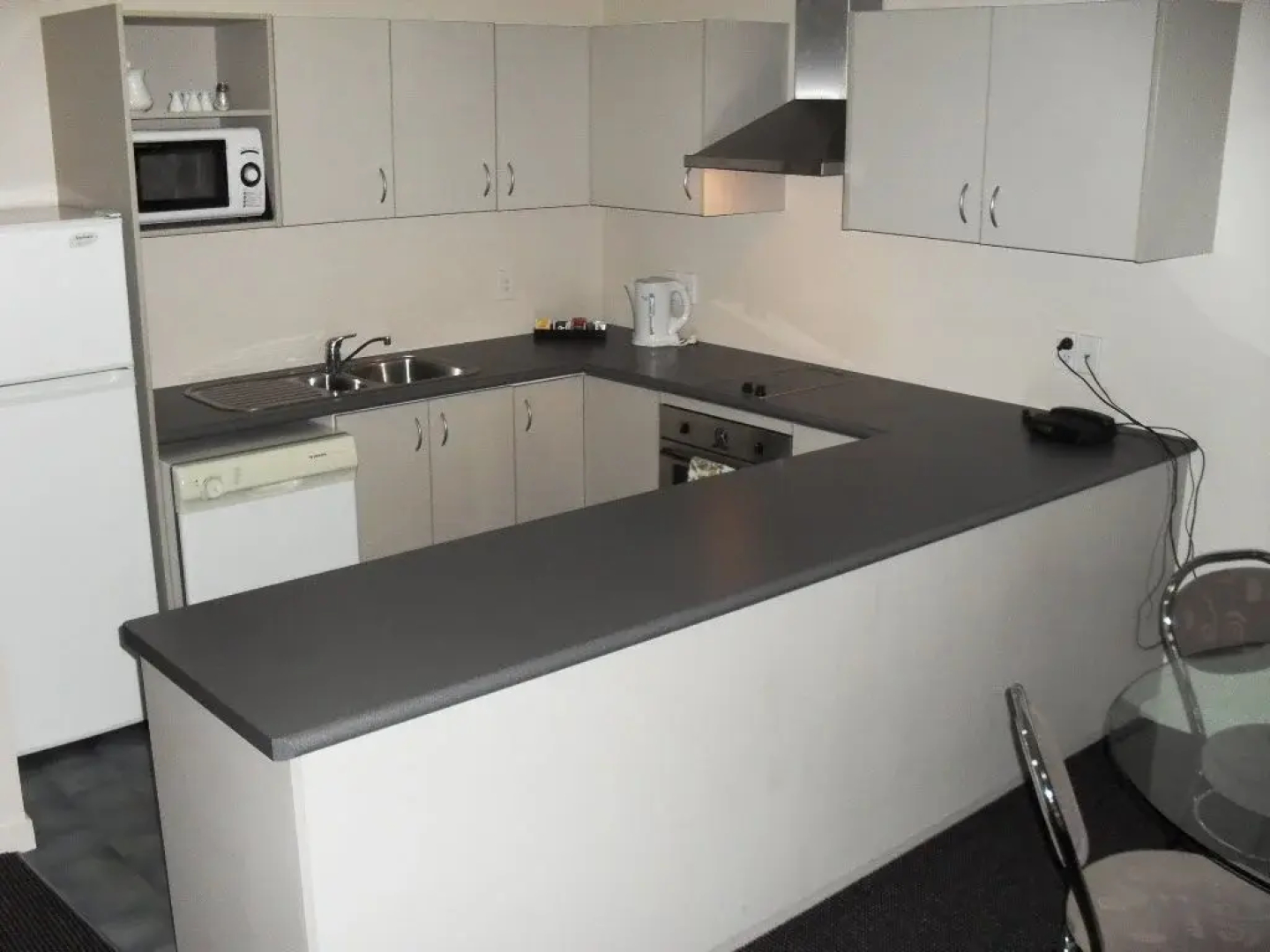 Ramada by Wyndham Hamilton City Center