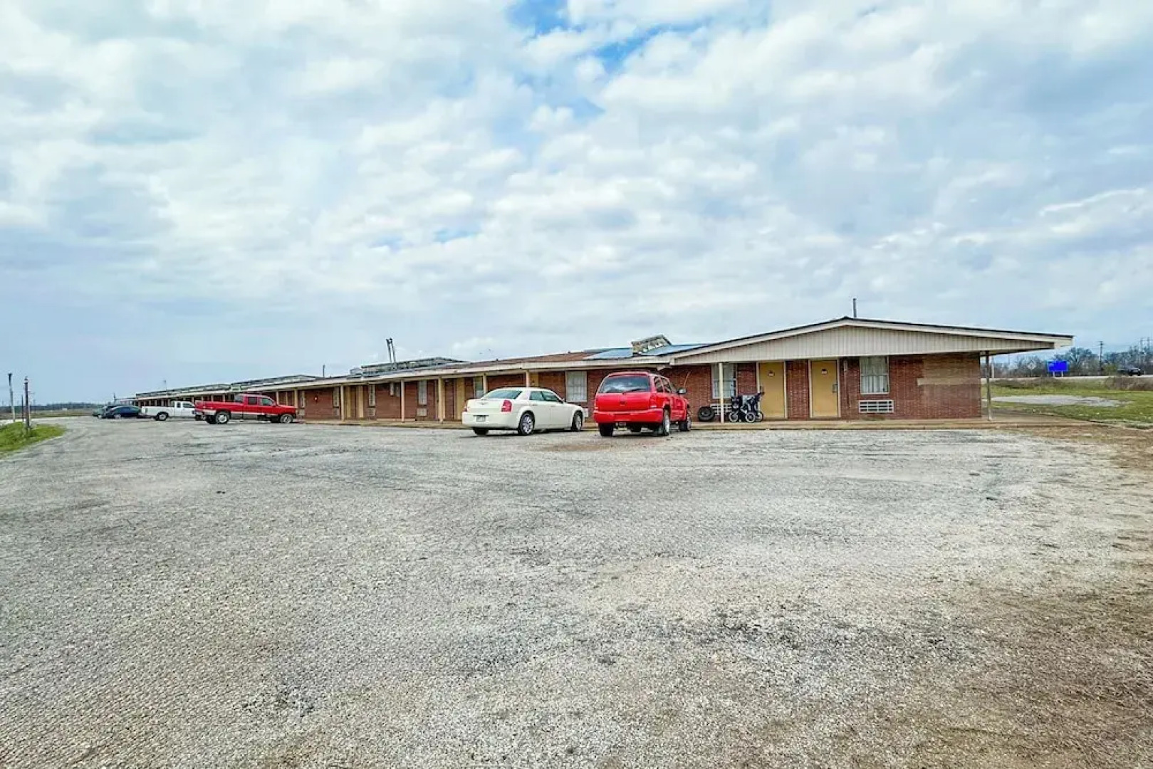 Shamrock Kings Inn By Oyo Marked Tree I-555