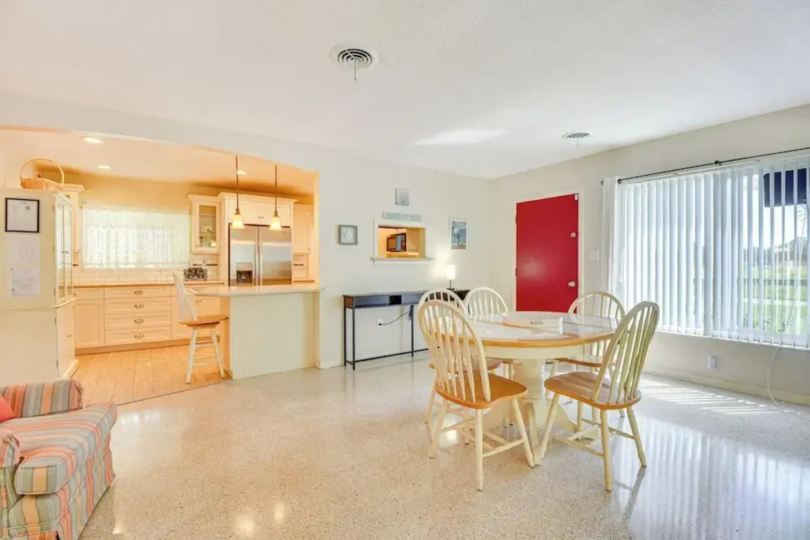 Mins From Anna Maria Island: Bright Home w/ Pool!