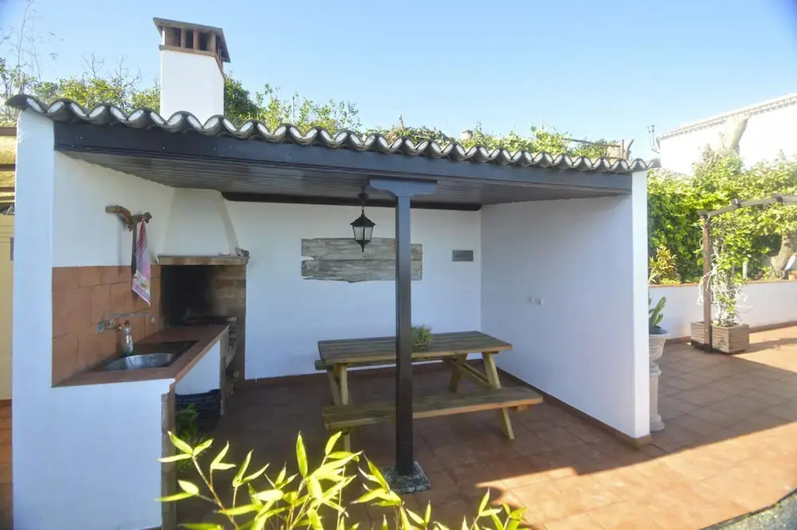 Las Paredes by Isla Bonita