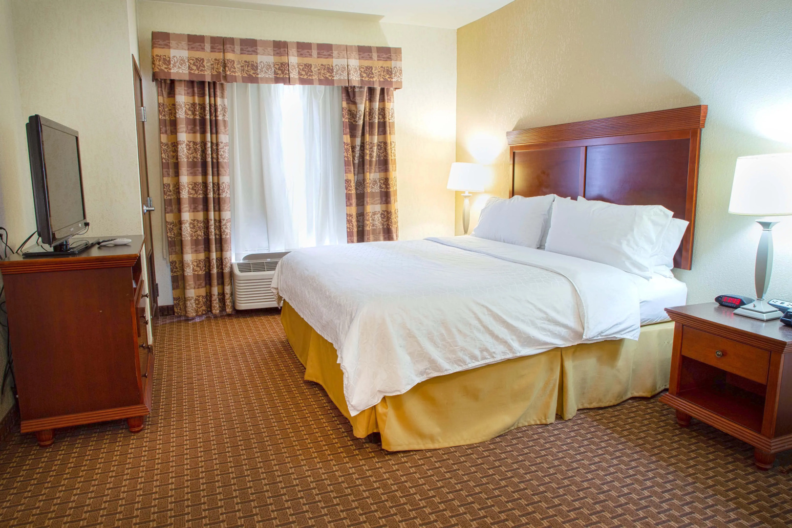 Holiday Inn Express & Suites Center by IHG