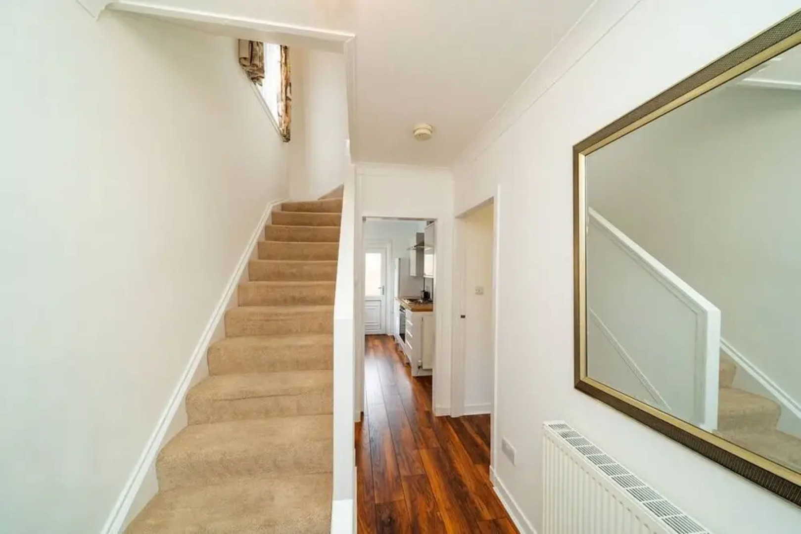 Jocks - Perfectly Placed Parklands Apartment