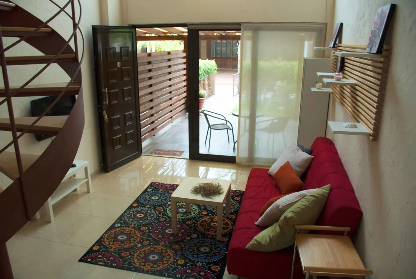 Sunrise Arches Apartments