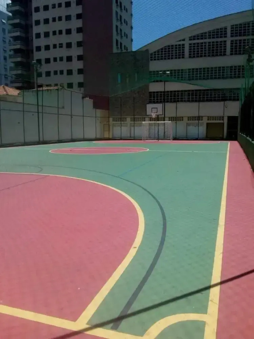 Apart de frente para a praia