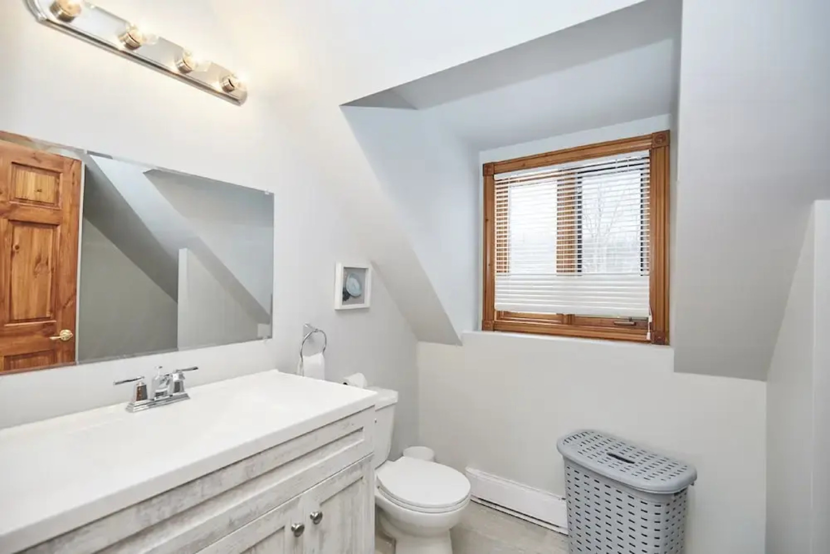 Grand Niagara Estate Lodge