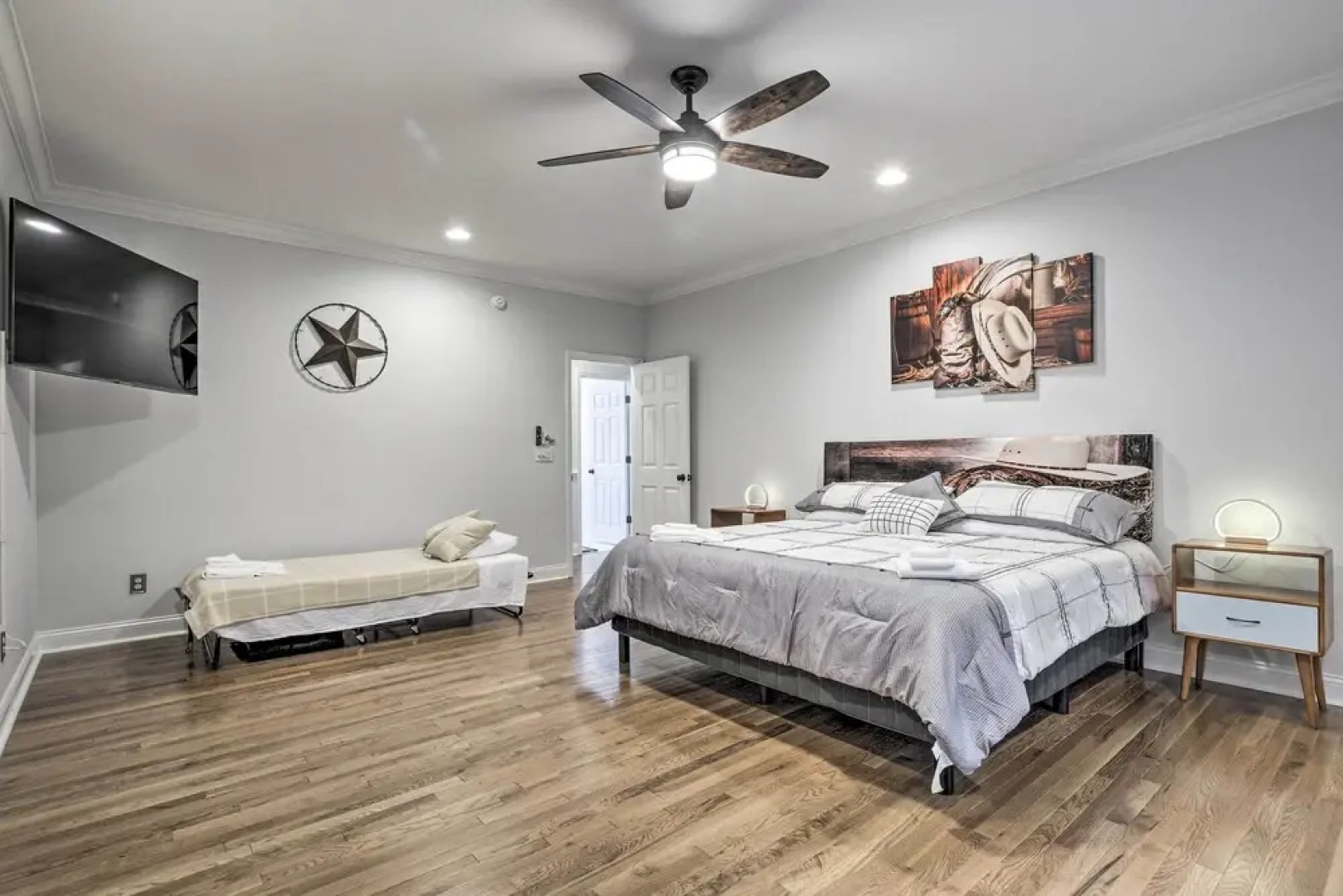 Rustic Pinehurst House w/ Fire Pit & Game Room