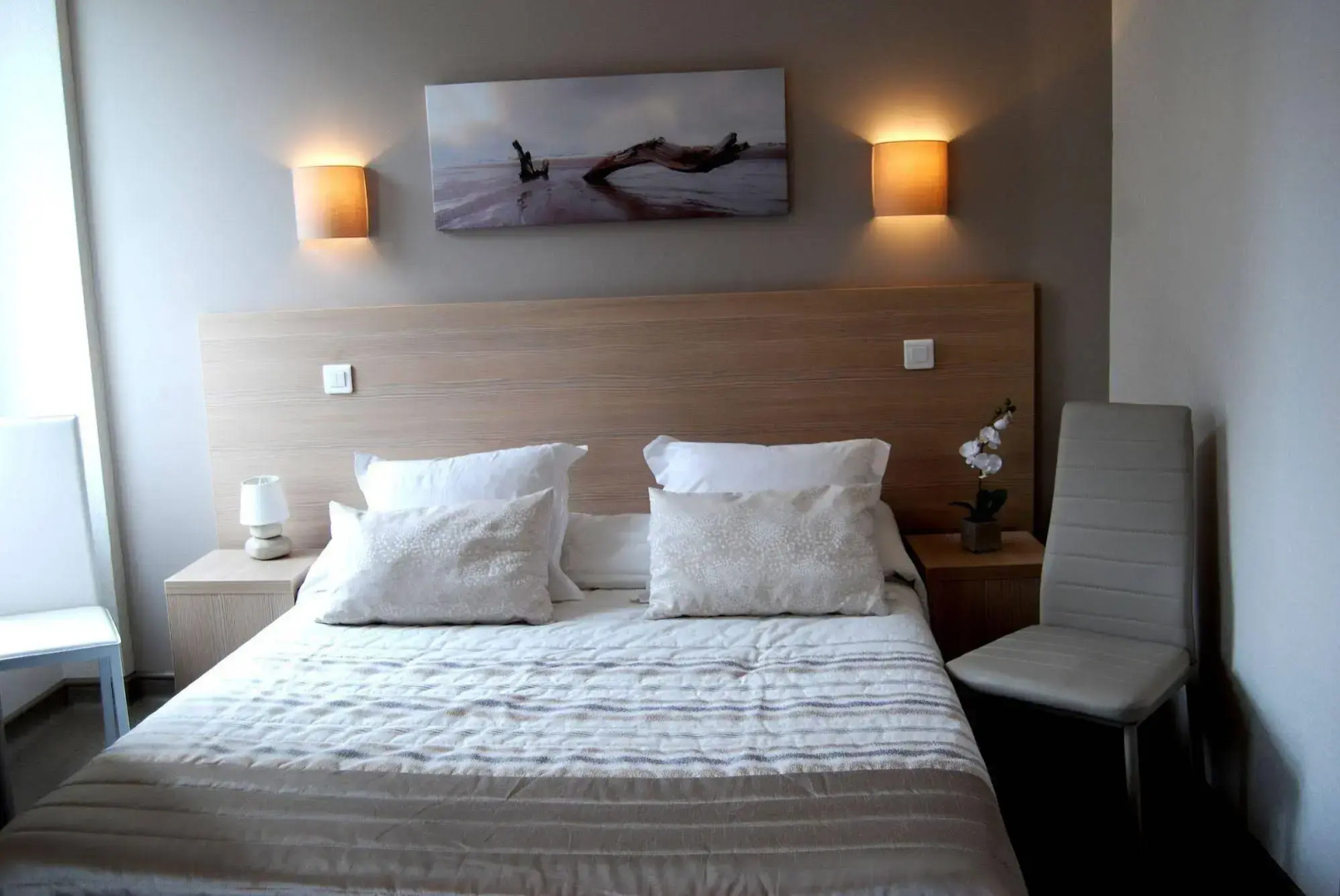 Logis Hôtel Restaurant du Midi