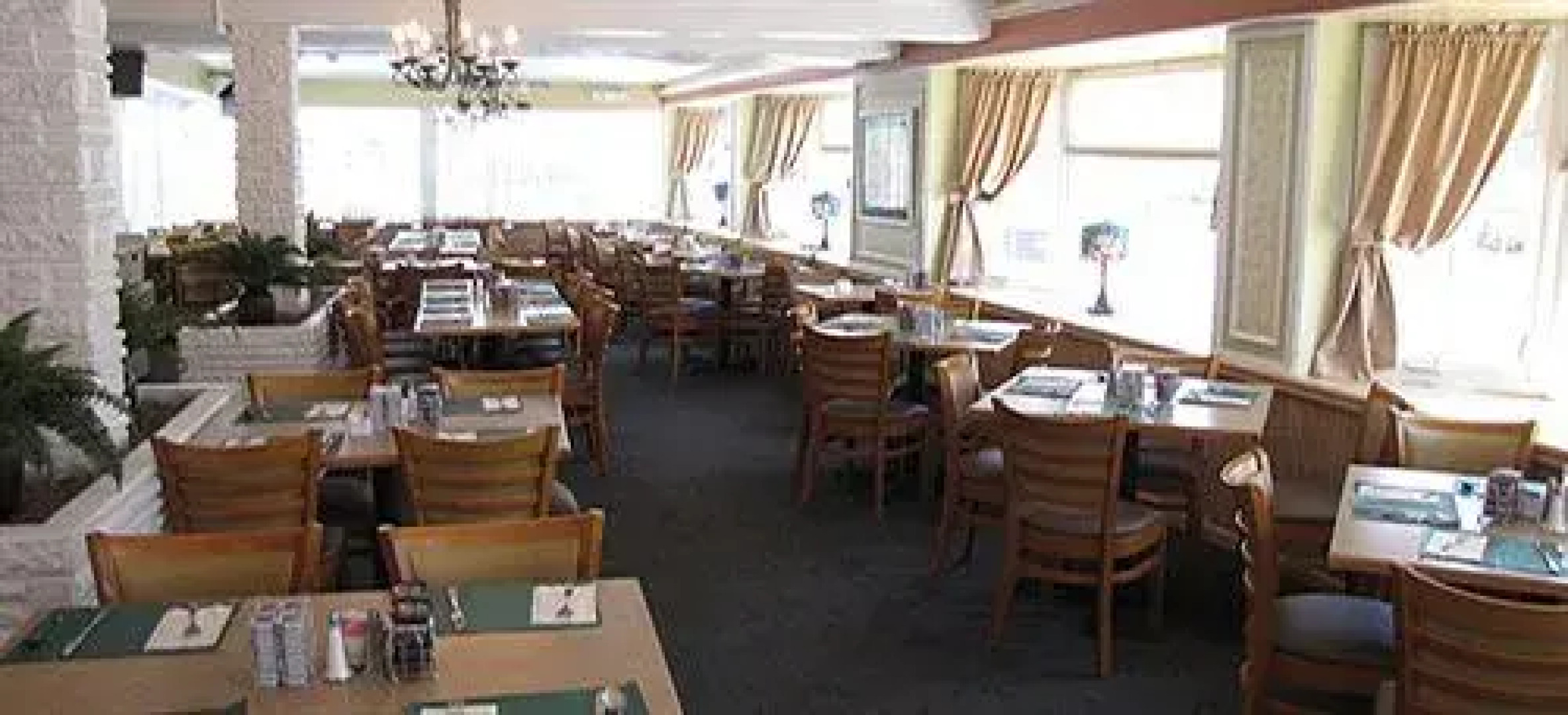 Sand Castle Motel & Restaurant