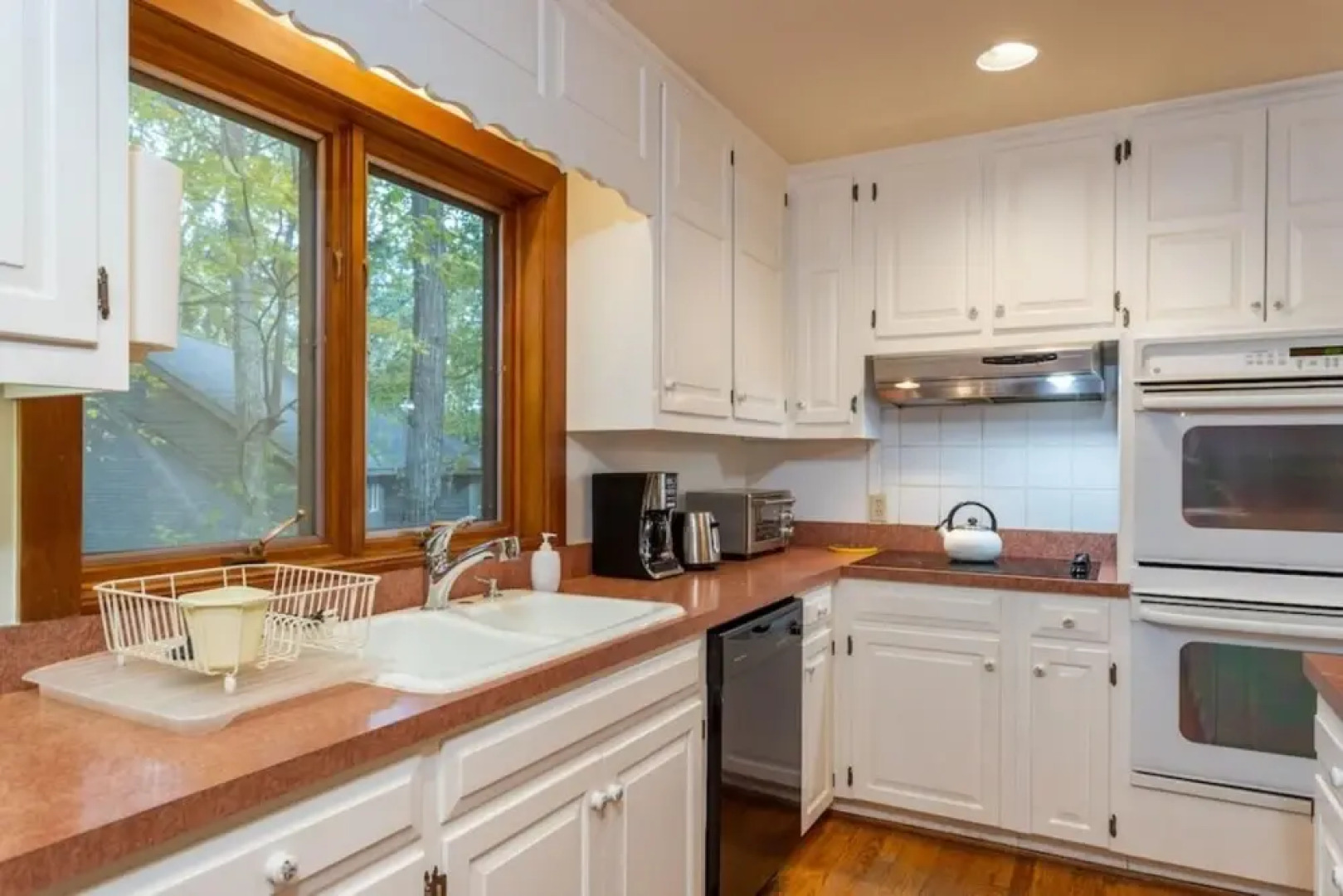 Book Spring Summer Luxury House at Wintergreen