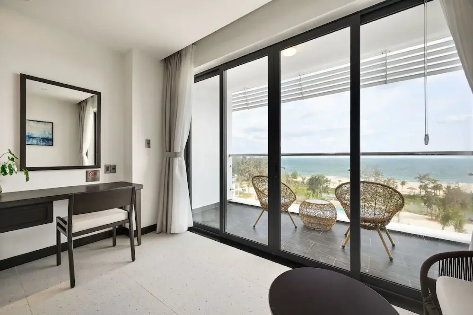 Emerald Ho Tram Resort