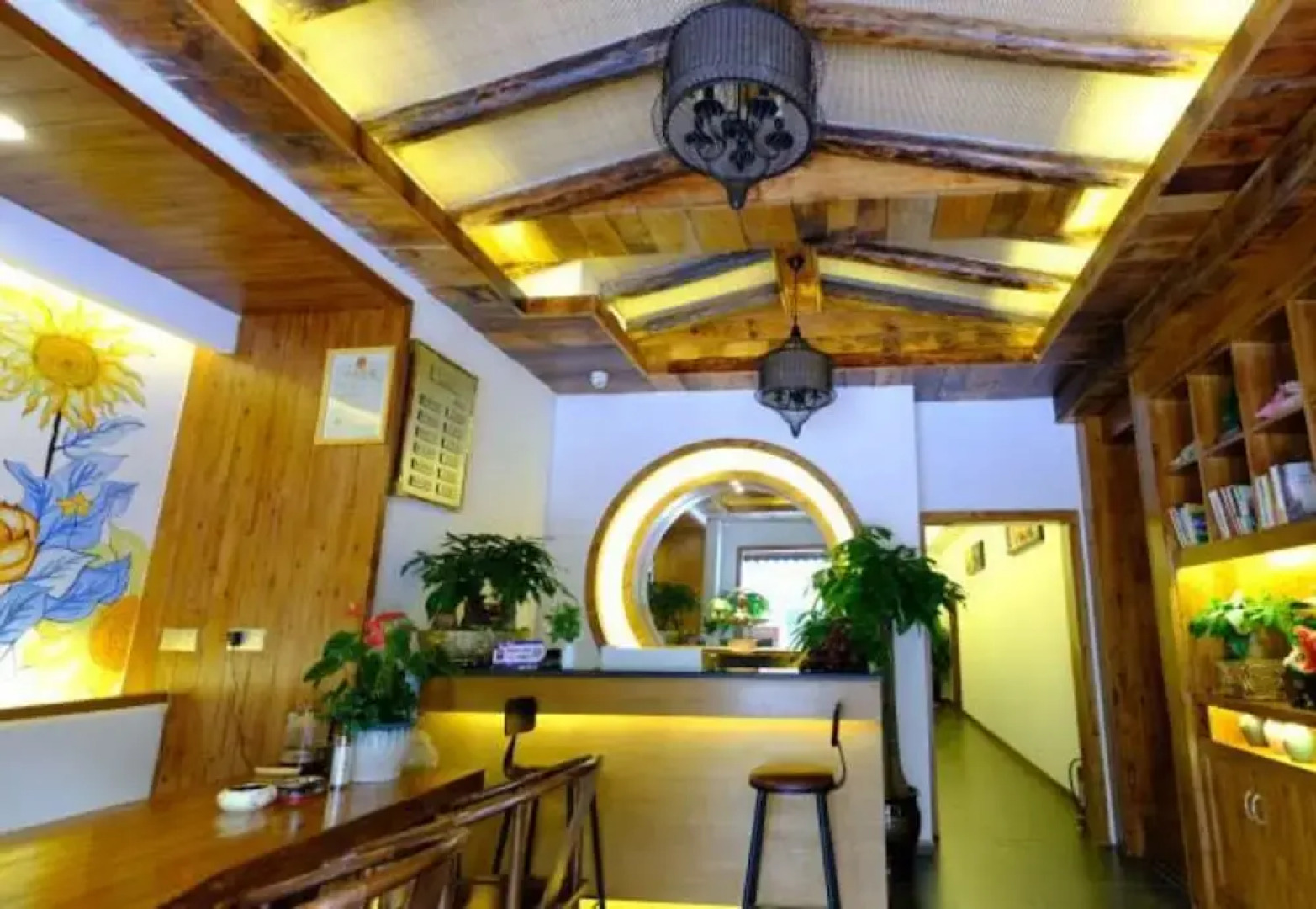 5 Yue Zhangjiajie Wulingyuan Branch