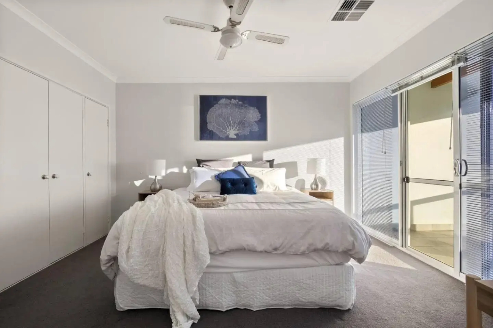 Canal Home -Close to Beach and City Centre