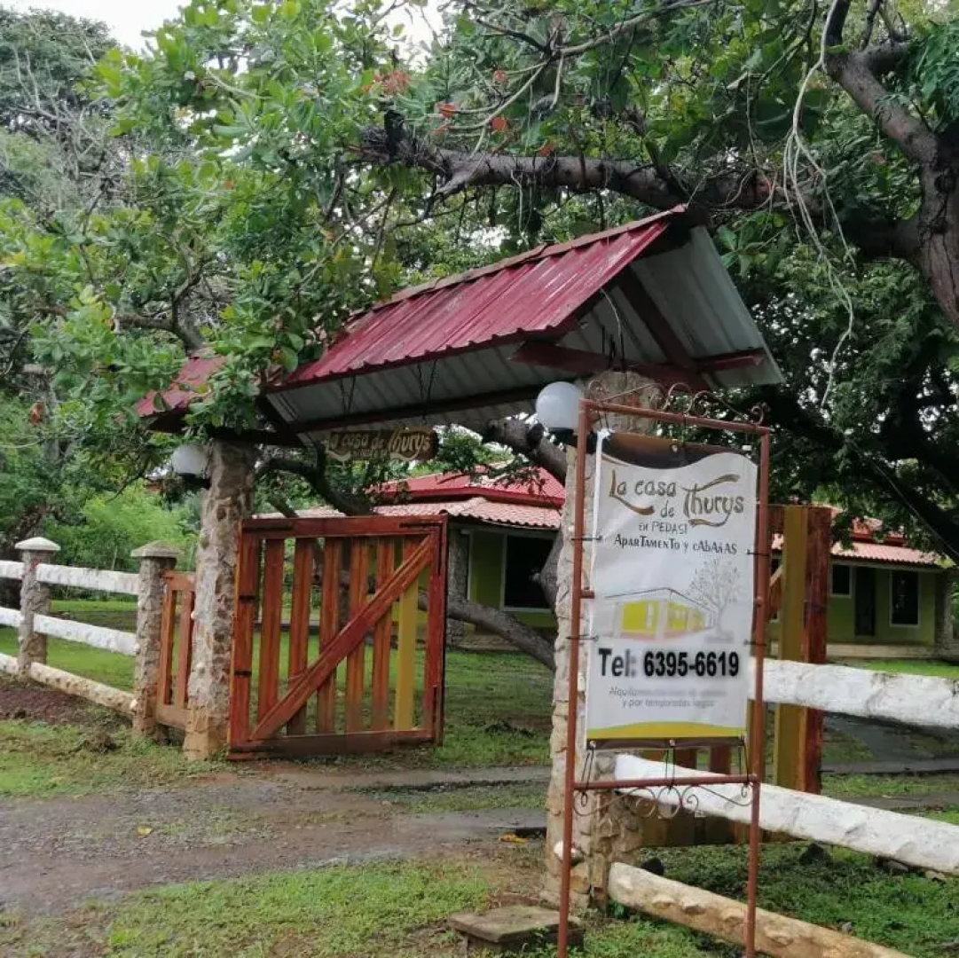 La Casa De Thurys