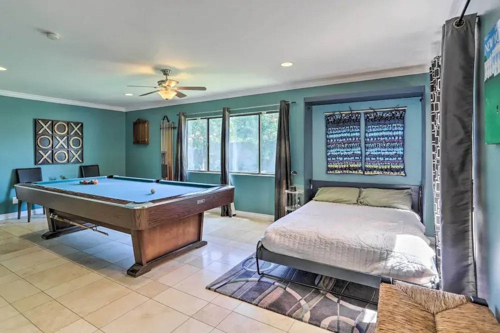 Pool, Grill & Game Room: Bermuda Dunes Oasis
