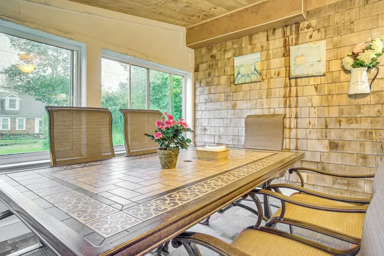 < Half-mi to Shore: Harwich Port Beach House