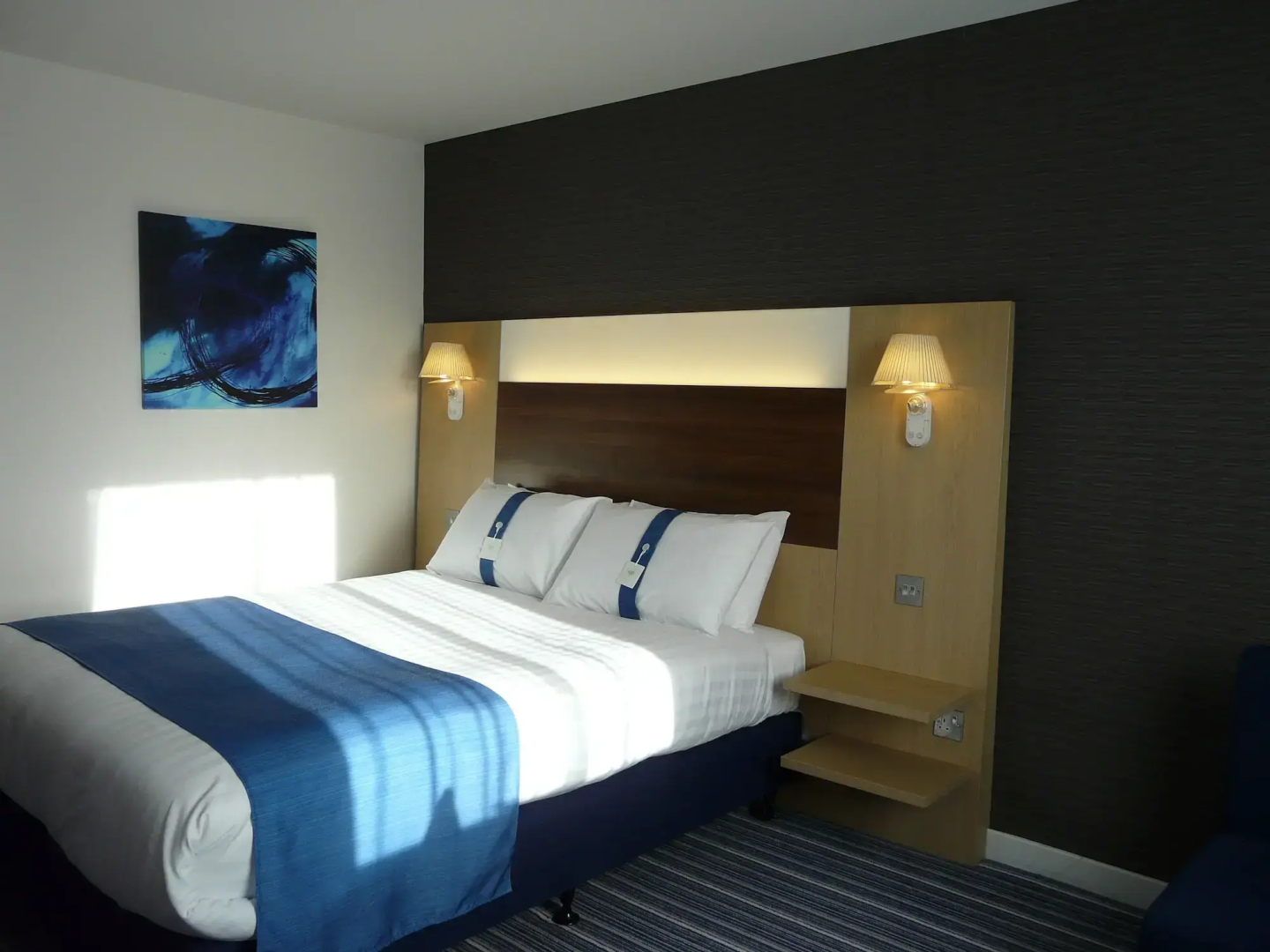 Holiday Inn Express Leigh - Sports Village by IHG