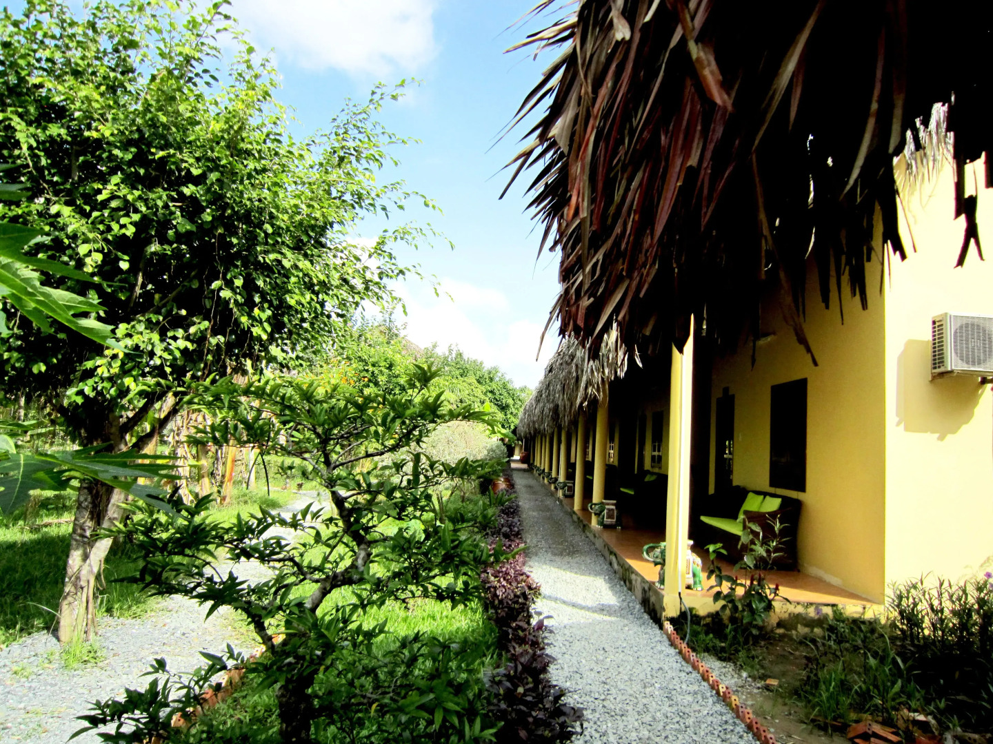 Mango Home Riverside