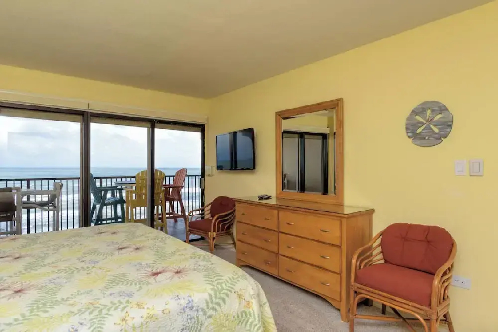 Beachfront Condo w Panoramic 12th-floor Gulf View!