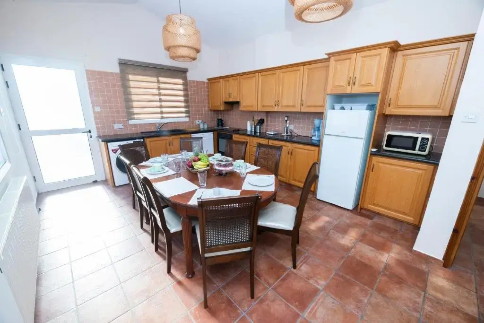 5 bed Villa in Tala, Pool & Panoramic Sea view