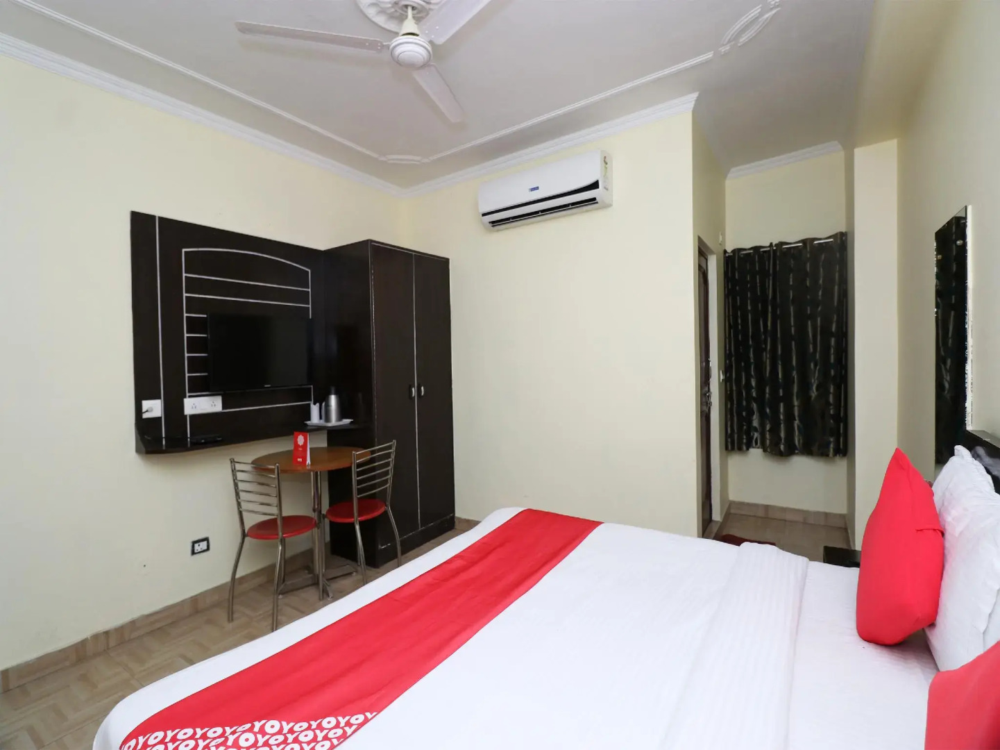 OYO 35739 Samriddhi Banquet Garden & Resorts