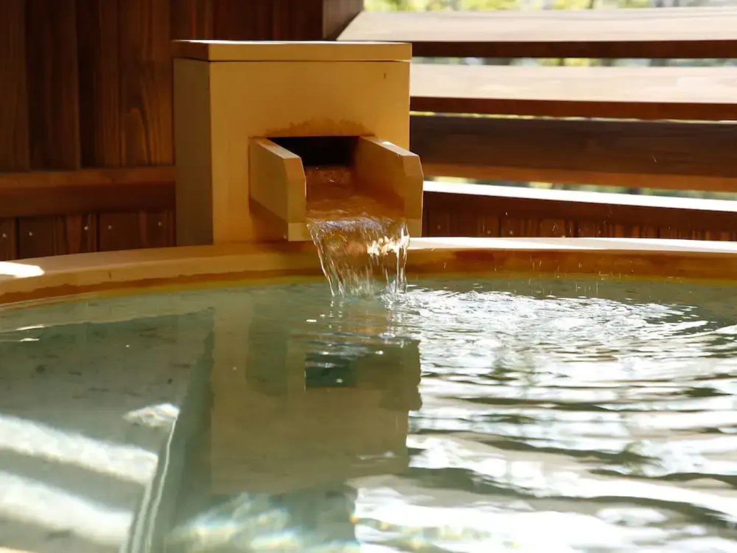 Awaji Hamarikyu Besso Takumi <Awajisjima>