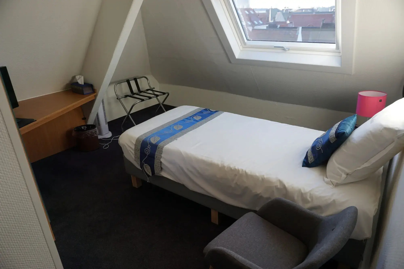 Hotel Asiris