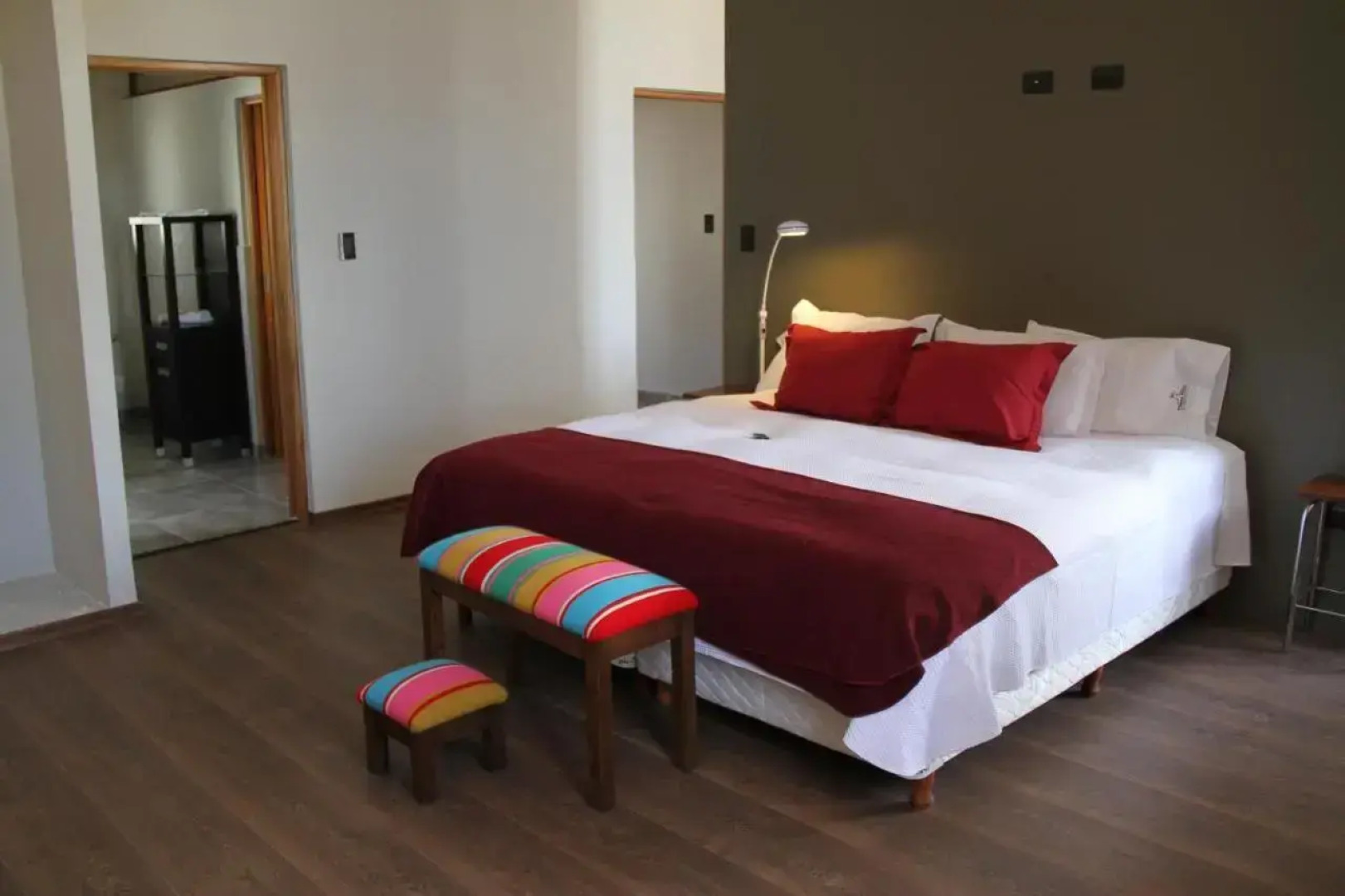 Tower Rock Puerto Deseado Superior