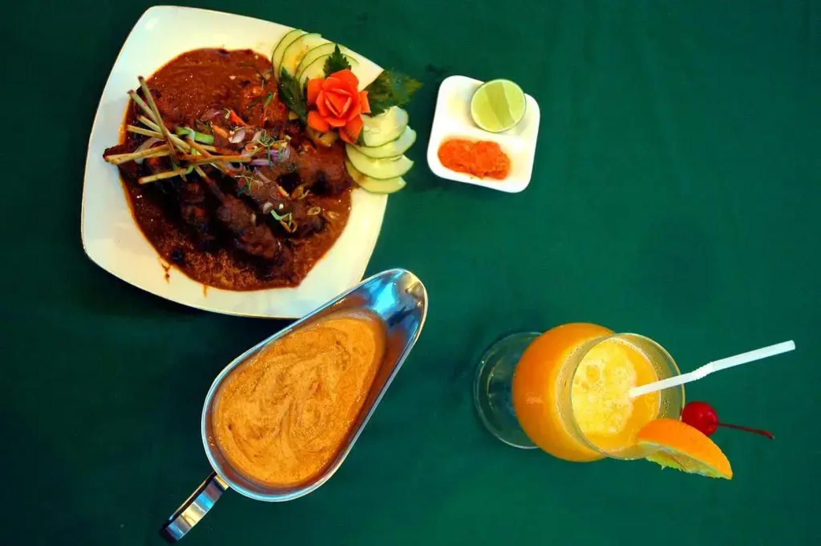 Hotel Grand Tiga Mustika