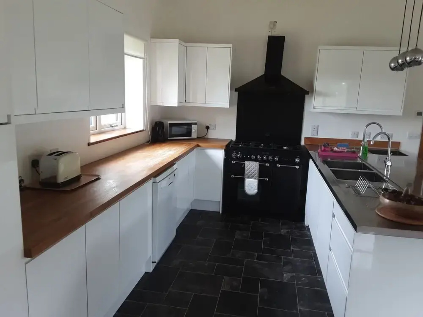 Pleasant Point Holiday Cottages