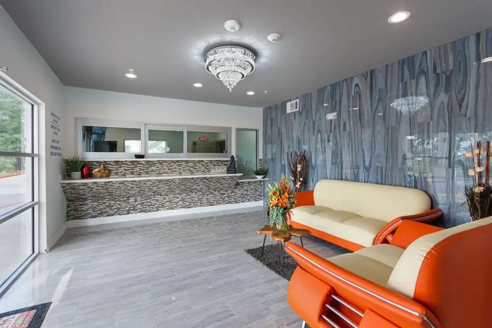 Scottish Inns & Suites