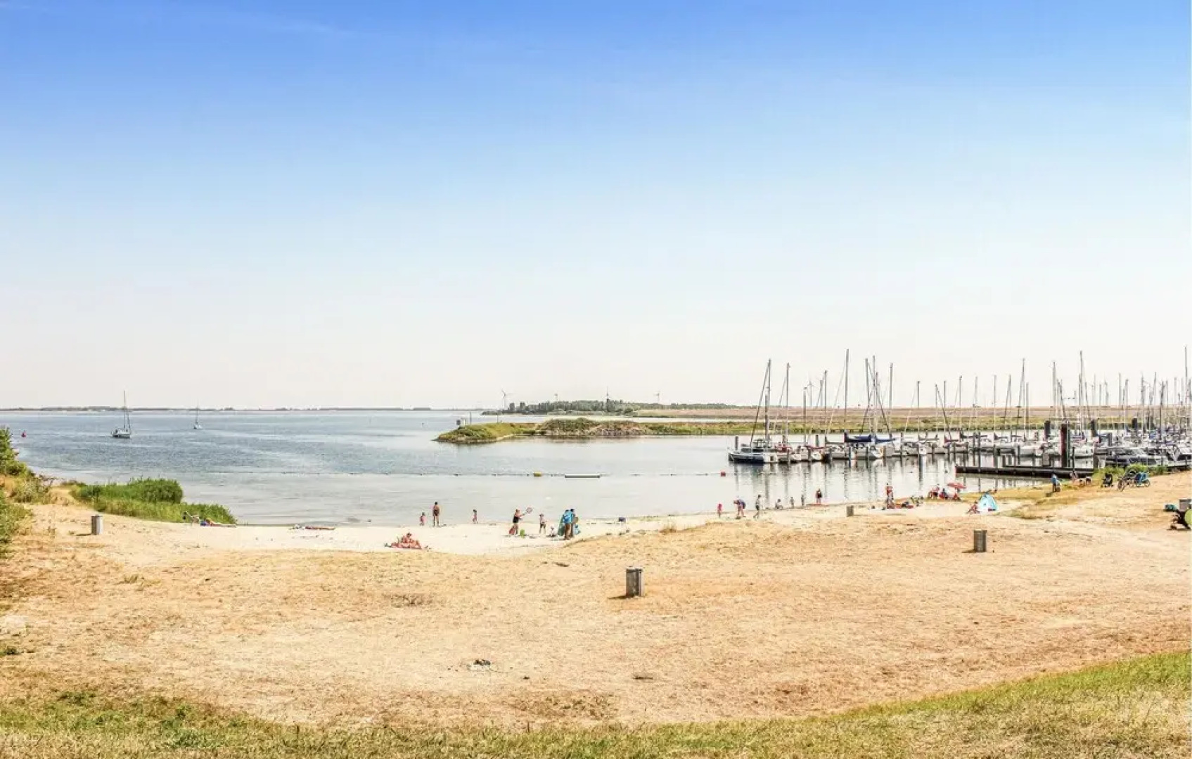 Awesome Home in Bruinisse With Wifi and 4 Bedrooms