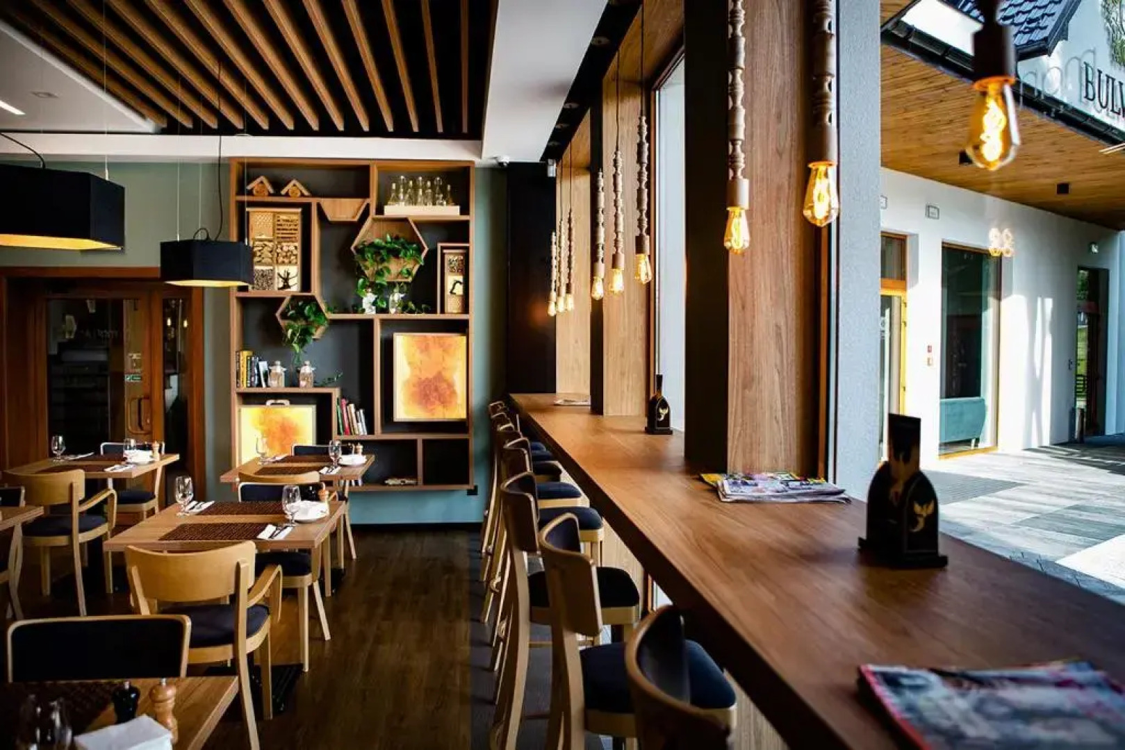 Bulwary Hotel  Biznes