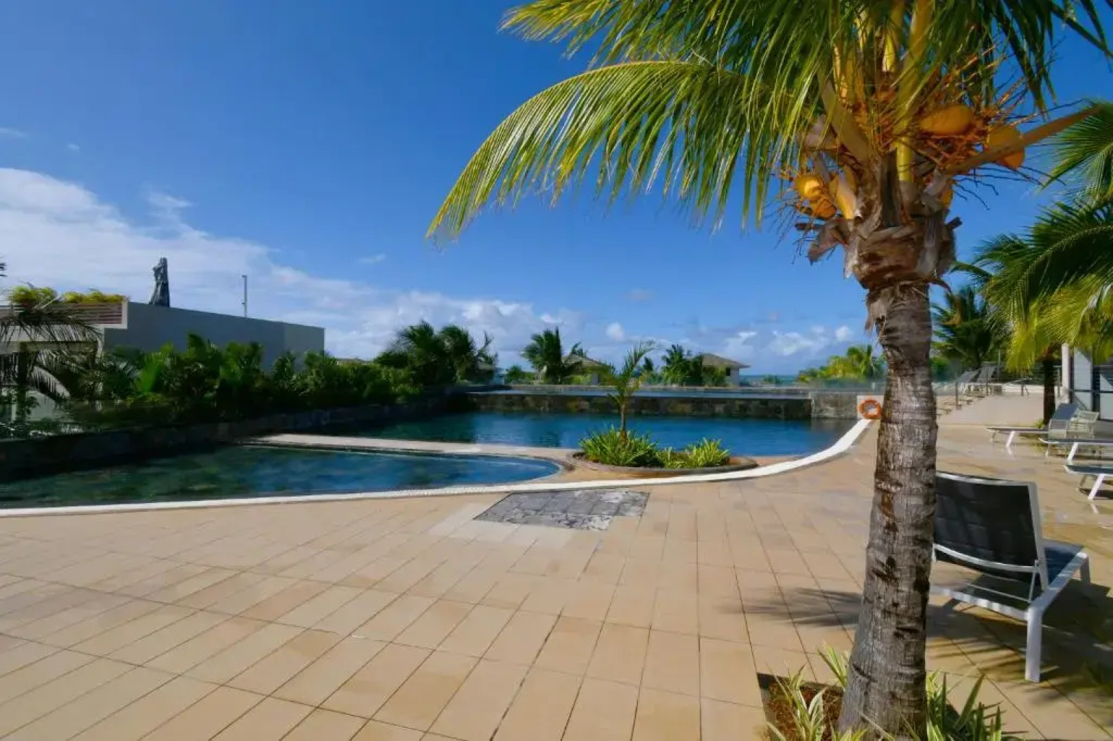 Azuri Ilea 37 with private Garden