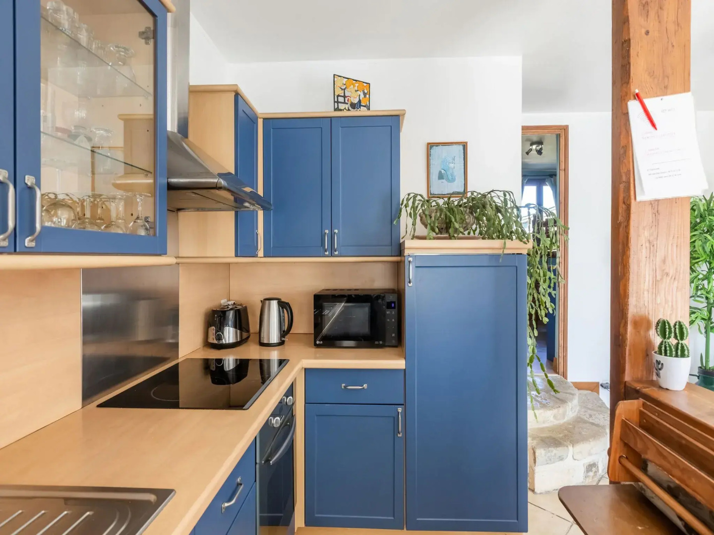 Blissful Holiday Home With Garden, Terrace and Barbecue