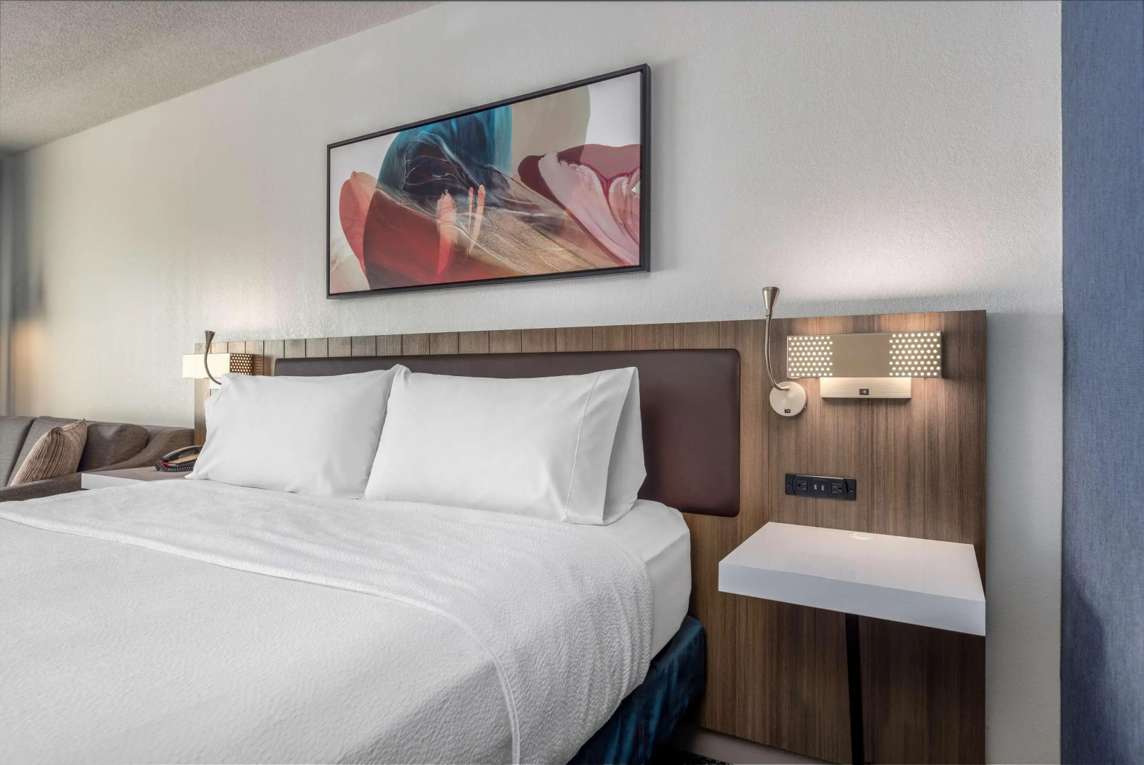 Hilton Garden Inn Chicago / Oak Brook