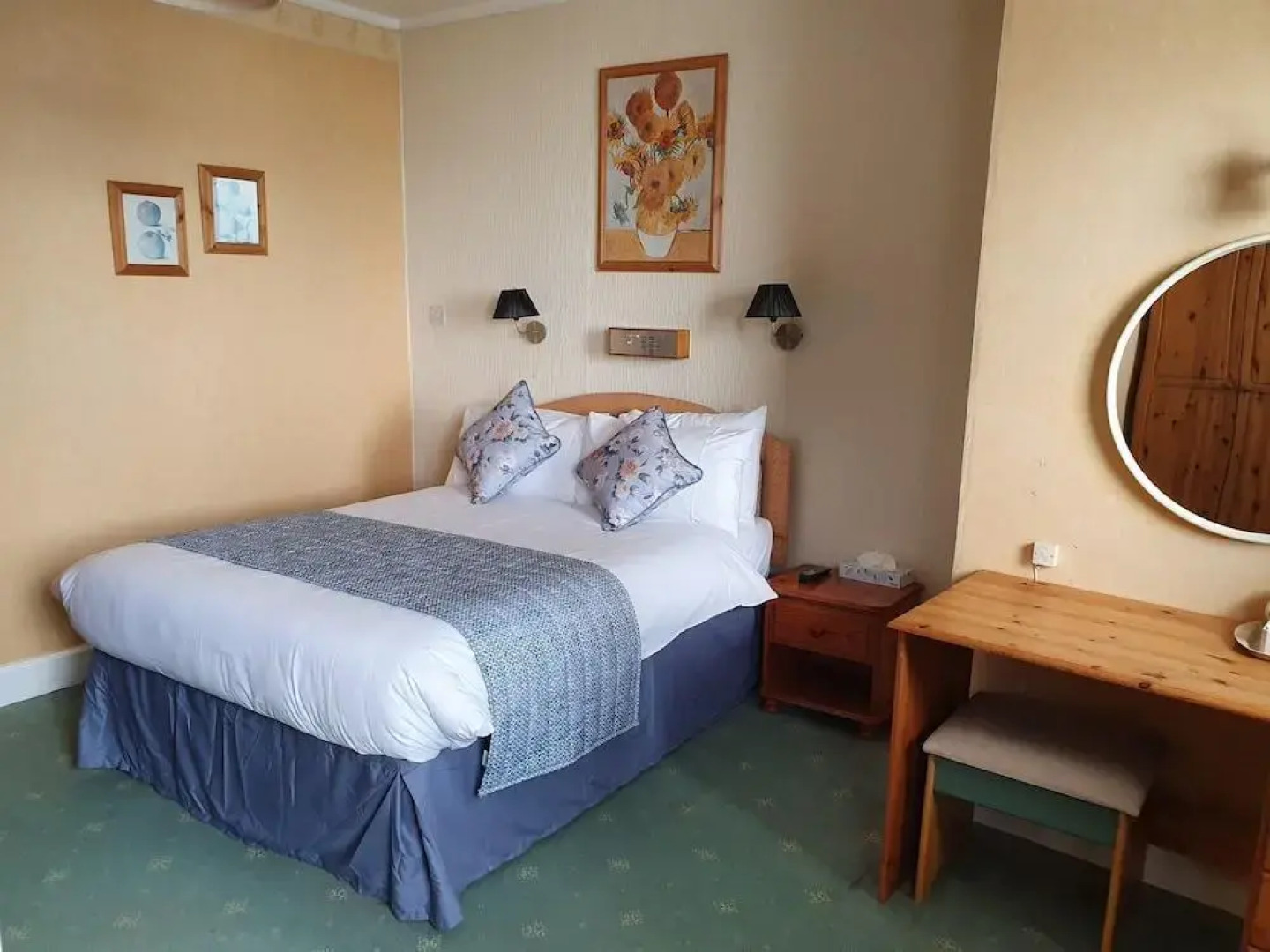 Ventnor Towers Hotel