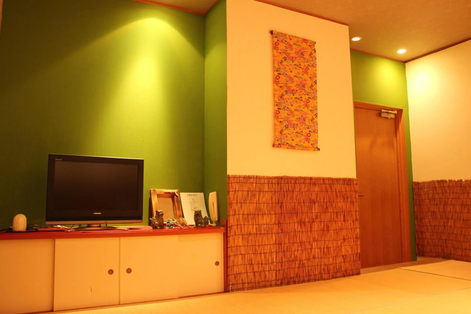 Okinawa Minshuku Kariyushi