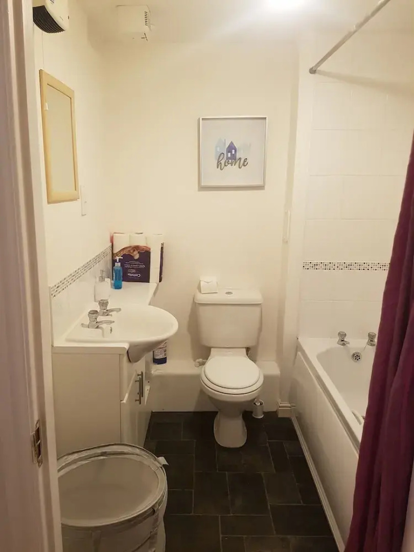 Livingston Contract & Business Apartment