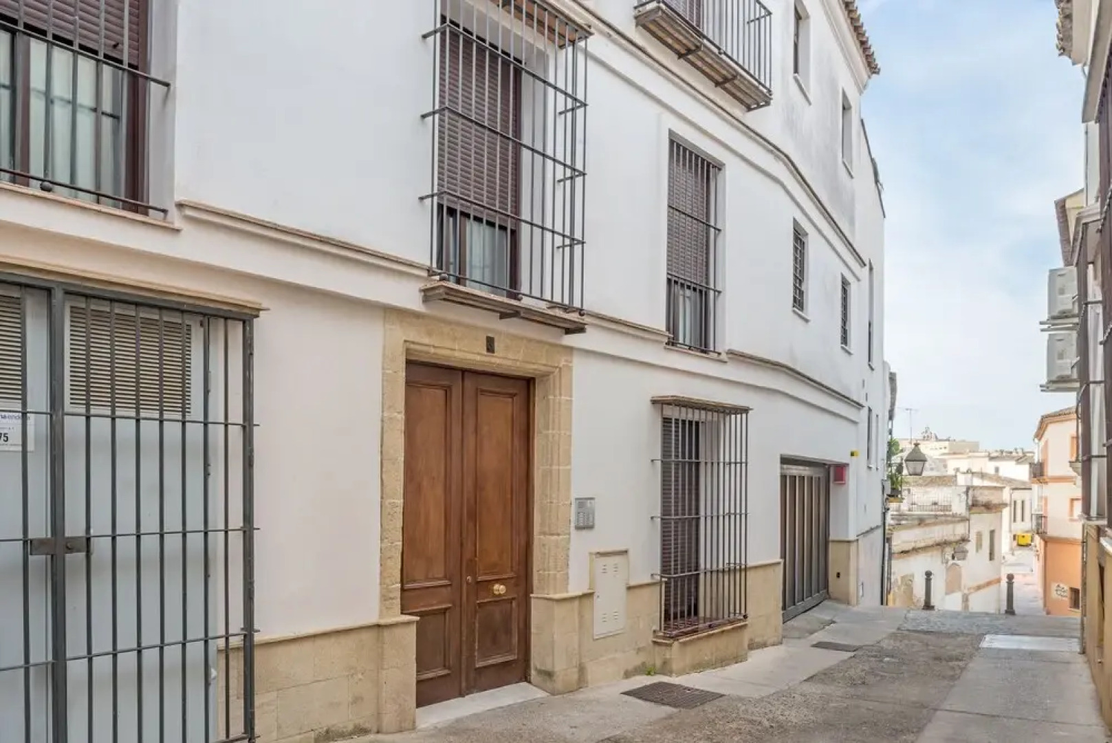 Castellanos Home Surthy Apartments