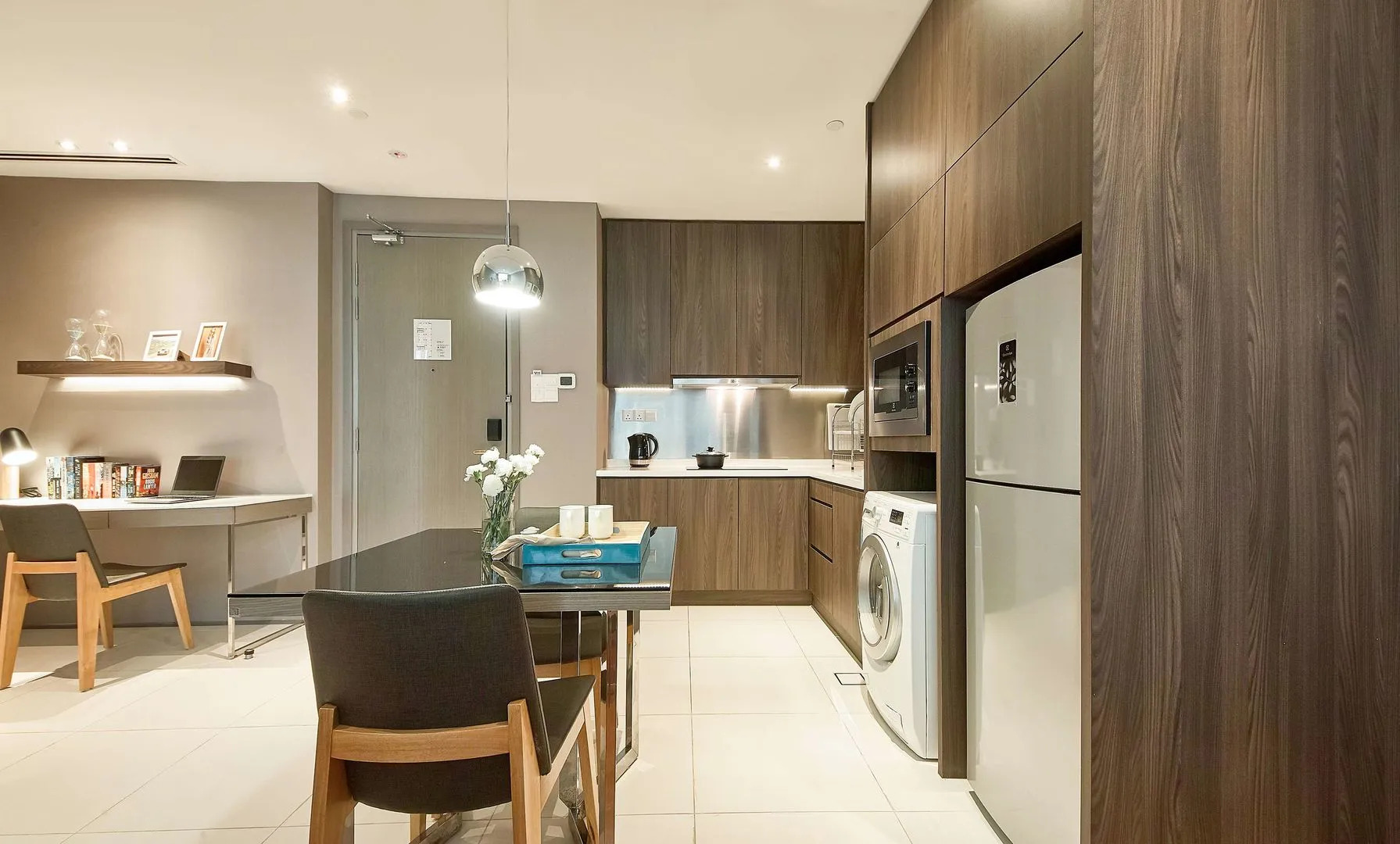 V E Hotel & Residence