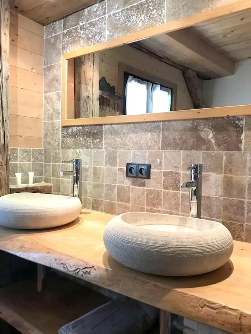 Apartment with 5 Bedrooms in Montriond, with Wonderful Mountain View, Furnished Garden And Wifi - 7 Km From the Slopes