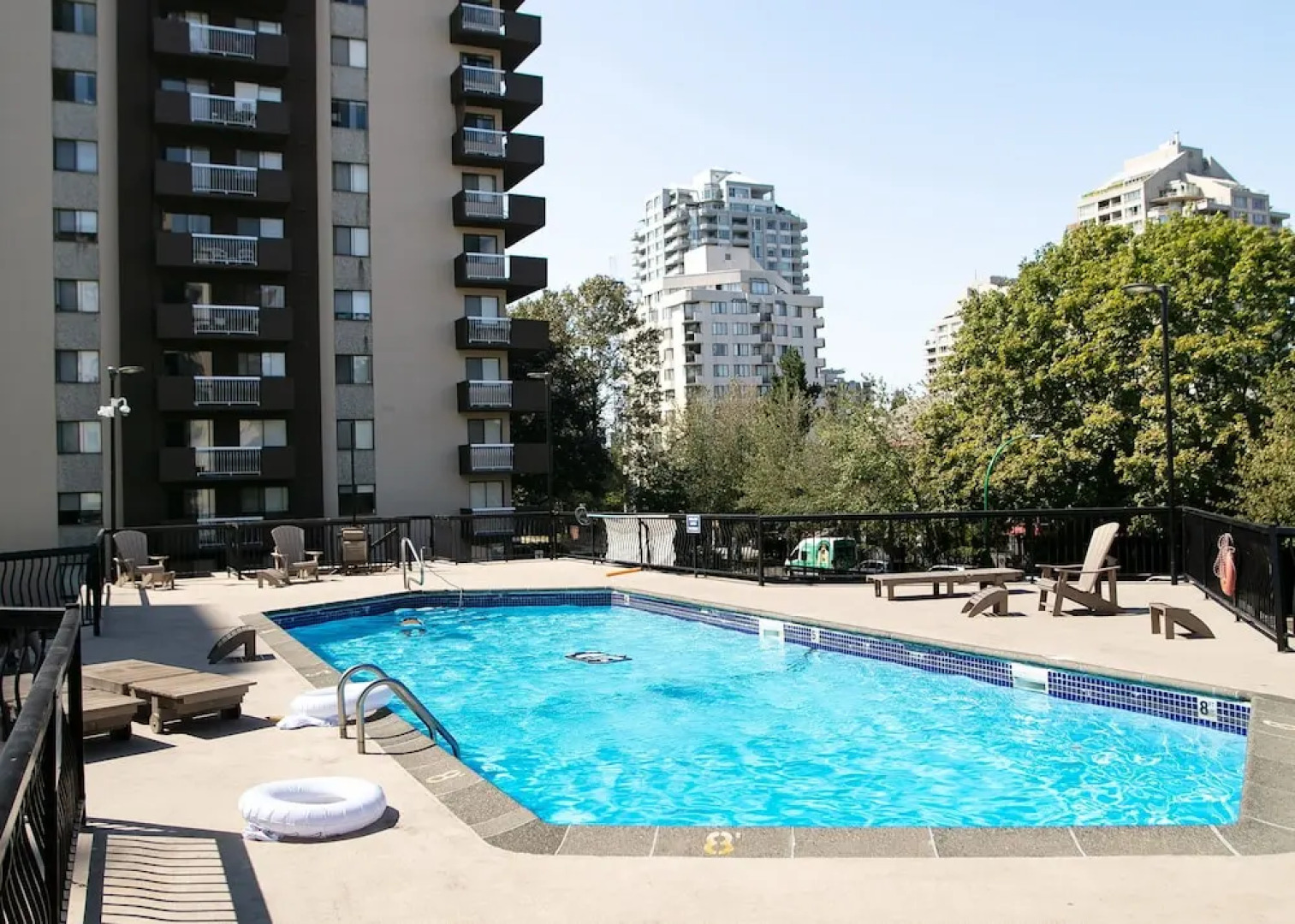 Pelicanstay in Burnaby