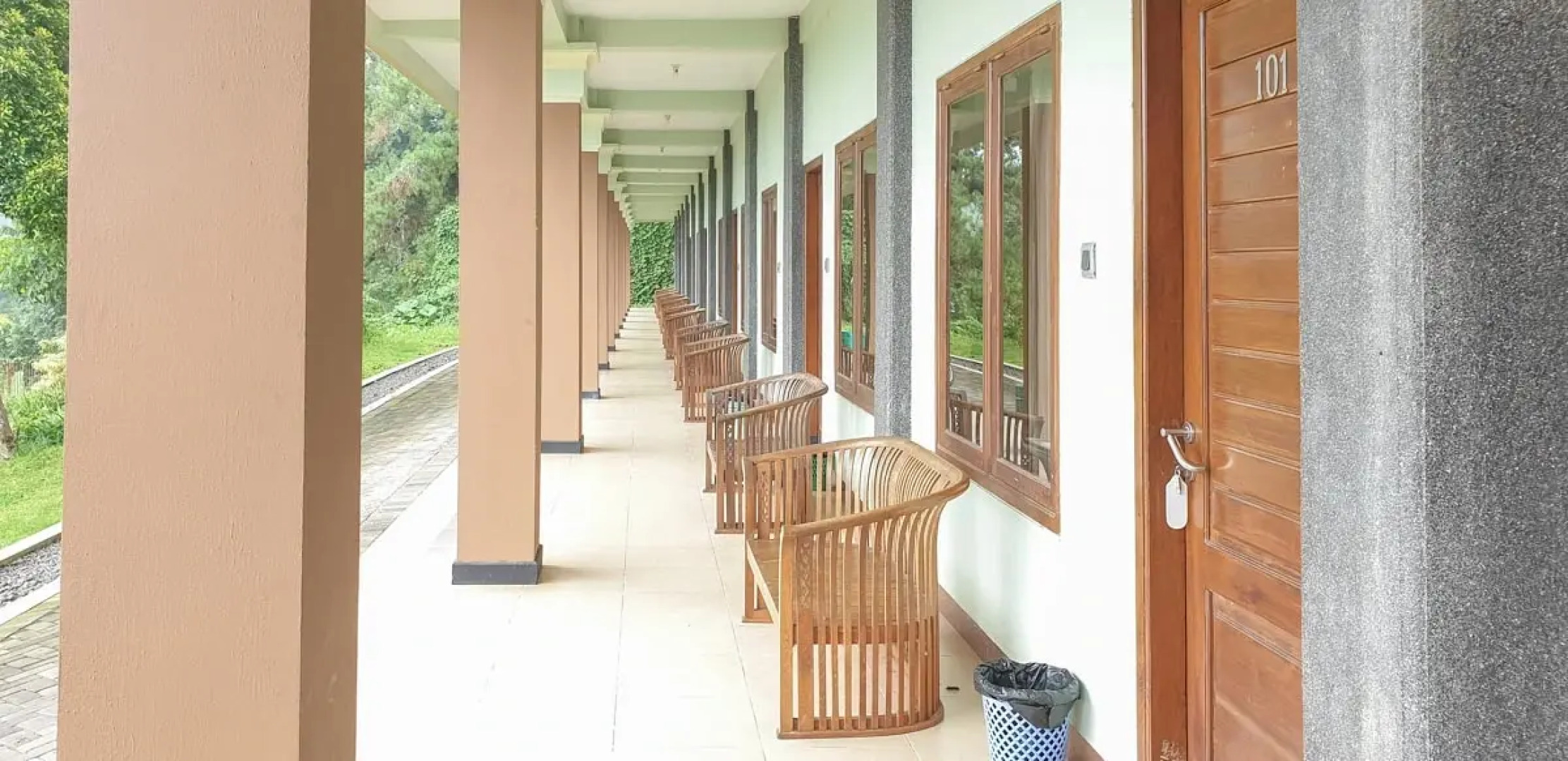 OYO 1483 Hotel Bumi Bermi Permai