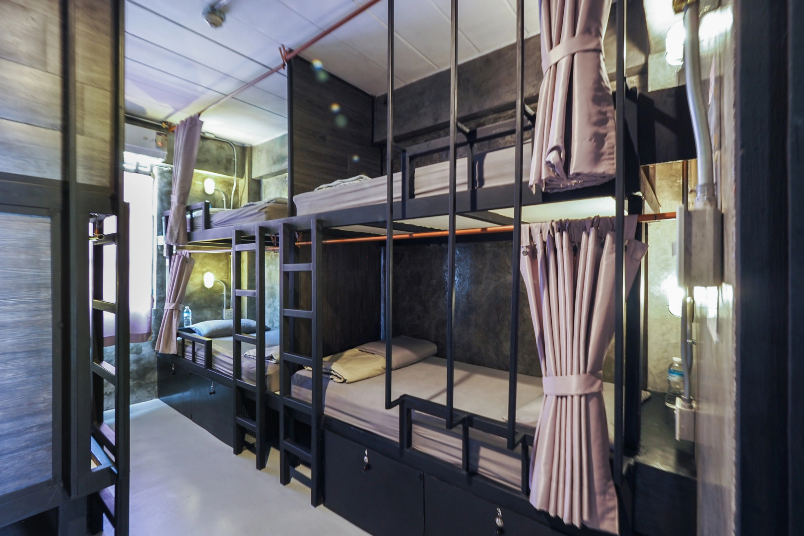 OYO 75332 VM1 Hostel