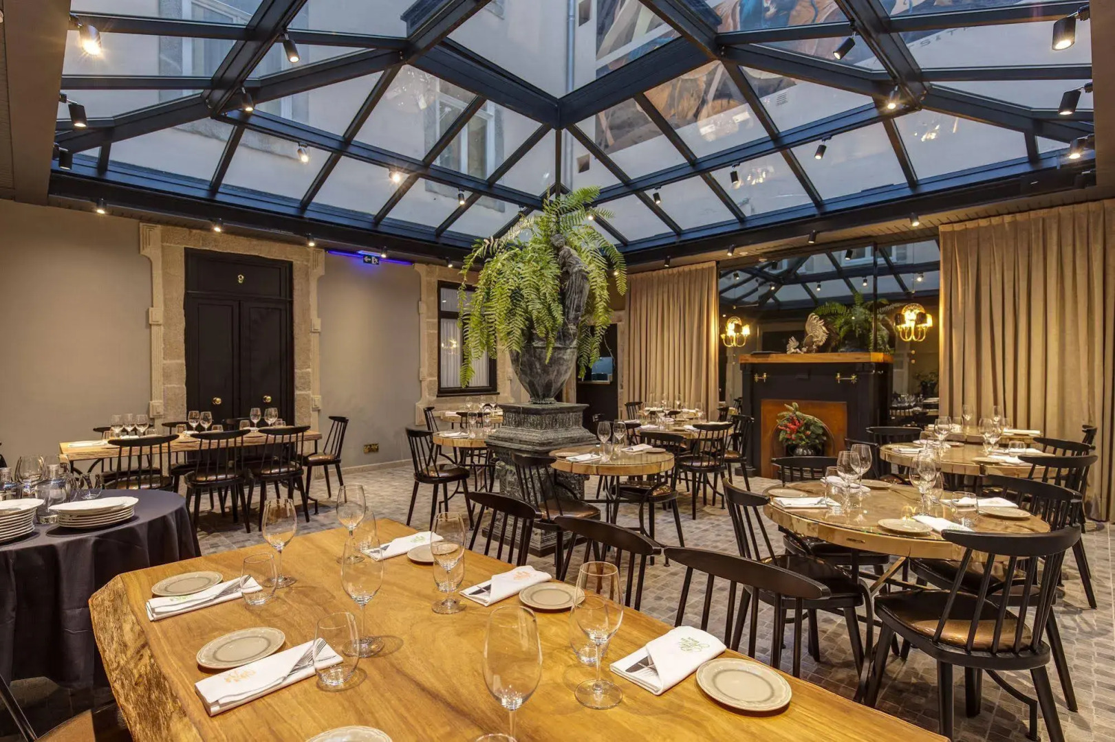 Flores Boutique Hotel & Spa