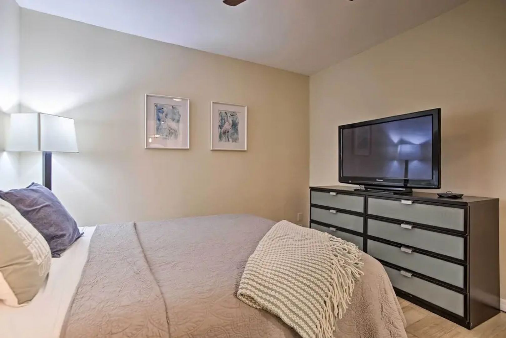 2 Mi to Beach: Updated & Private Oakland Park Gem!